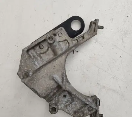 Citroen Berlingo Engine mounting bracket 9635969880