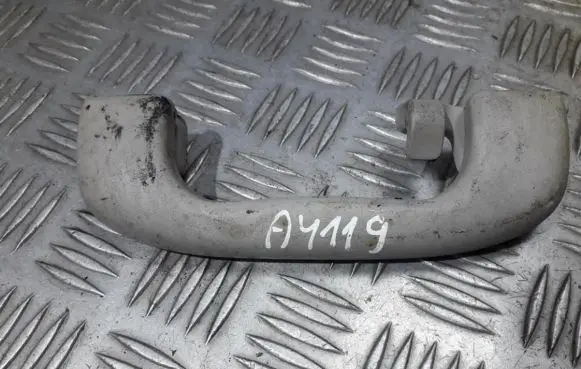 Opel Zafira A Rear interior roof grab handle 09116590