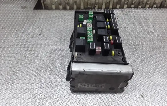 Chrysler Grand Voyager IV Fuse module P05144509AF