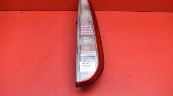 Ford Focus C-MAX Rear/tail lights 8M51-13404-C