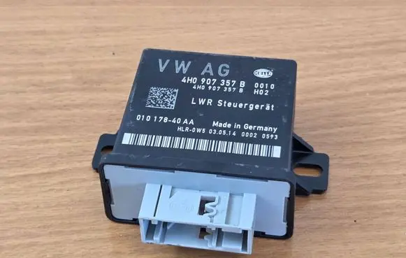 Audi A7 S7 4G Light module LCM 4H0907357 01017840AA