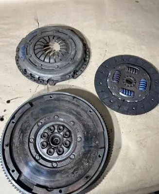 Subaru Impreza III Clutch set kit 1878005084 6gv30