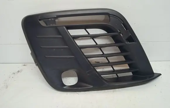 Peugeot Expert Front bumper lower grill 9811713877