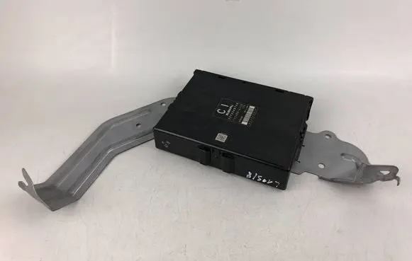 Subaru Legacy Engine control unit/module 22765AB760