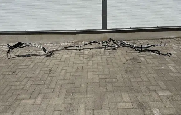 Air conditioning (A/C) pipe/hose