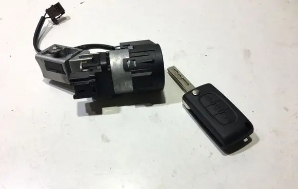 Citroen C4 I Picasso Ignition lock 36410600