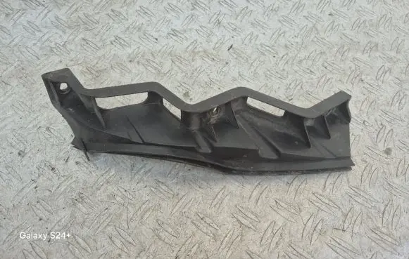Volkswagen PASSAT B6 Front bumper mounting bracket 3C0807889A 3C0807889