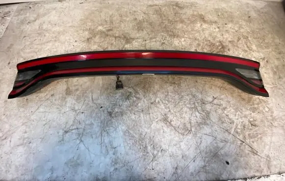 Dodge Charger Tailgate rear/tail lights 68213147AC