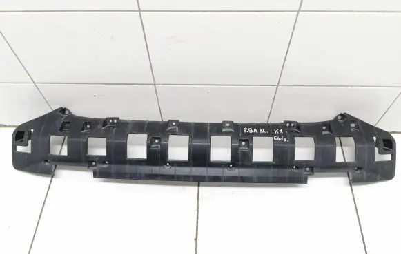 KIA Soul Front bumper mounting bracket 86563E4000