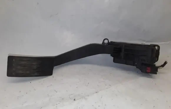 Mazda 3 I Accelerator throttle pedal 3N619F836BC 6PV00864121 0WC95YE
