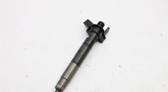 BMW 6 G32 Gran Turismo Fuel injector 8571565 0445118037