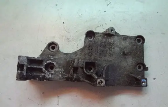 Audi A3 S3 8P Generator/alternator bracket 036903143A