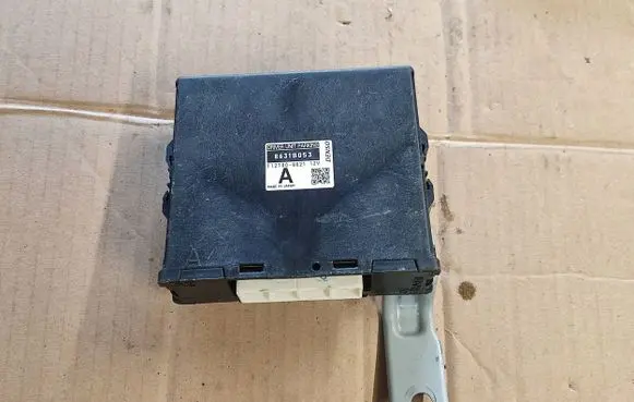 Mitsubishi Outlander Other control units/modules 8631B053 1127008021