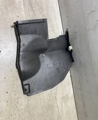 Battery box tray