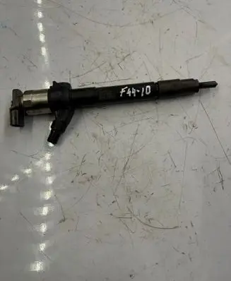 Mitsubishi L200 Fuel injector 1465A439