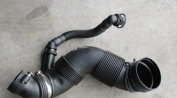 Volkswagen Touran III Air intake hose/pipe 5QA129654E