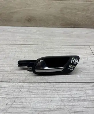 Volkswagen Golf VI Rear door interior handle 1K5837113