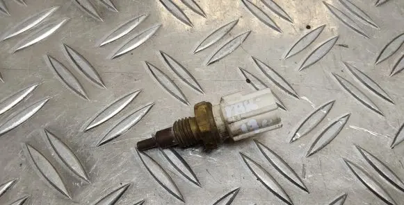 Toyota Yaris Intake air temperature sensor 894233030