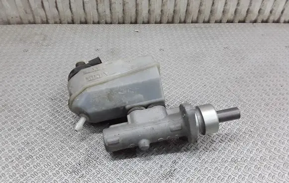 Renault Scenic RX Master brake cylinder 7700436913