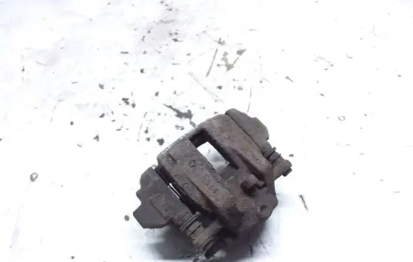 Mercedes-Benz A W169 Front brake caliper