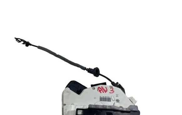 Volkswagen Golf VII Rear door lock 5K4839016Q