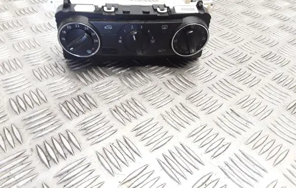 Mercedes-Benz A W169 Climate control unit A1698300585