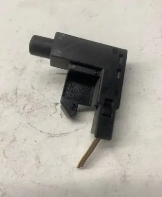 Audi A3 S3 8P Hand parking brake sensor 1J0947561