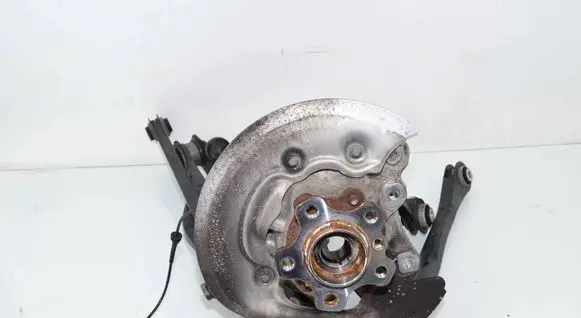 BMW 3 G20 G21 Rear wheel hub 6898480 33306898480 6878622