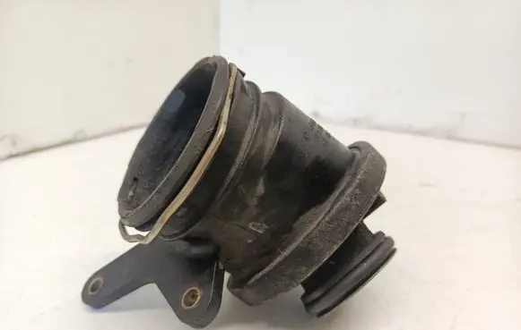 Mercedes-Benz C W203 Air intake duct part A6460980407 054549A PA66GF35