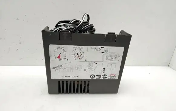 Volkswagen Touareg I Tire air pump compressor 8D0012615C