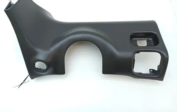 Mercedes-Benz C W203 Dashboard lower bottom trim panel A2036802387 105055