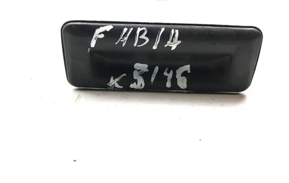 Skoda Fabia Mk1 (6Y) Tailgate/trunk/boot exterior handle 5E0827566 K5146