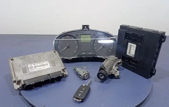 Skoda Fabia Mk2 (5J) Engine control unit/module ECU 03D906023M