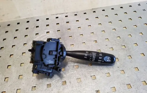 Toyota RAV 4 (XA20) Wiper control stalk 173647