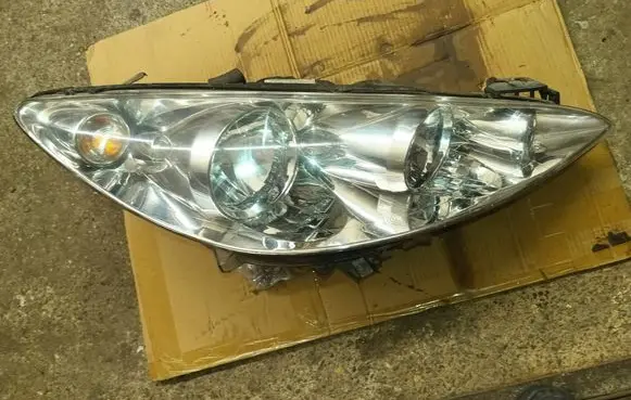 Peugeot 308 SW Headlight/headlamp 