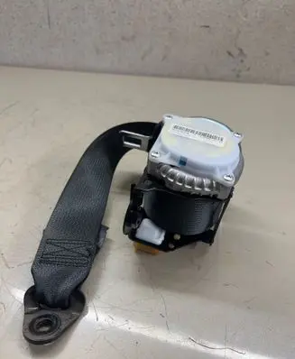 Renault Kadjar Rear seatbelt 1092312 5020L902VB 30102018