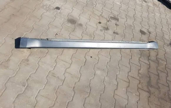 Subaru Forester SJ Foot area side trim