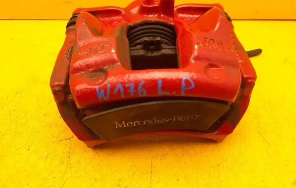 Mercedes-Benz A W176 Front brake caliper