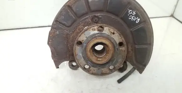 Volkswagen Touran I Front wheel hub spindle knuckle