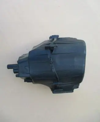 Audi A8 S8 D4 4H Air filter box cover 4H0133824