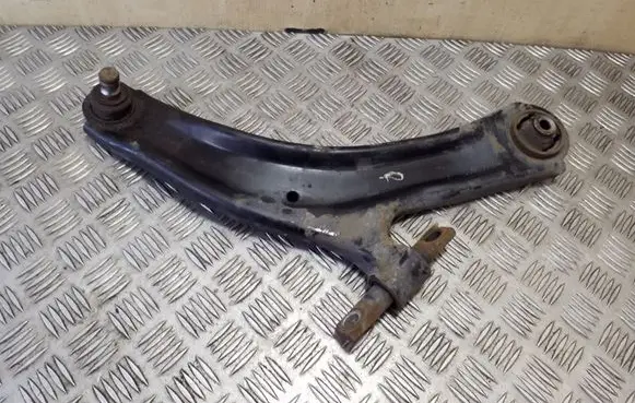 Nissan Qashqai Front lower control arm/wishbone 20213980K