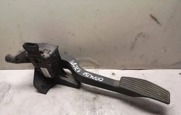 Opel Combo C Accelerator throttle pedal 9129423 6PV00811000