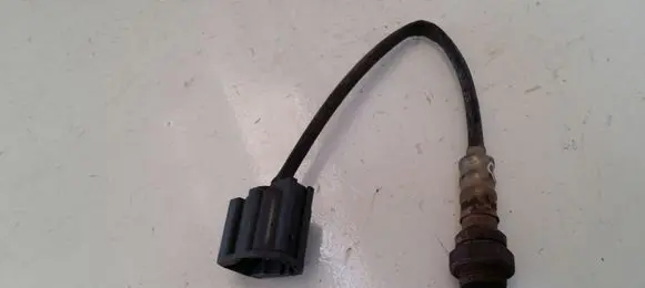 Mazda 3 I Lambda probe sensor LFBM18861
