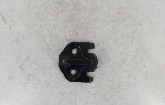 Ford Mondeo MK IV Front door lock loop/hook striker 6G91R21982FBB