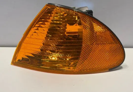 BMW 3 E46 Front indicator light 1315106140