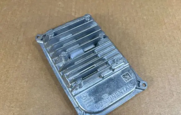 Mercedes-Benz G W463 2nd Gen LED ballast control module A2479004004