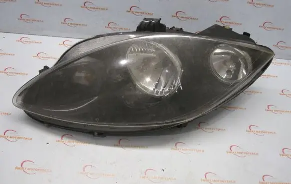 Seat Leon (1P) Headlight/headlamp 5P2941033A