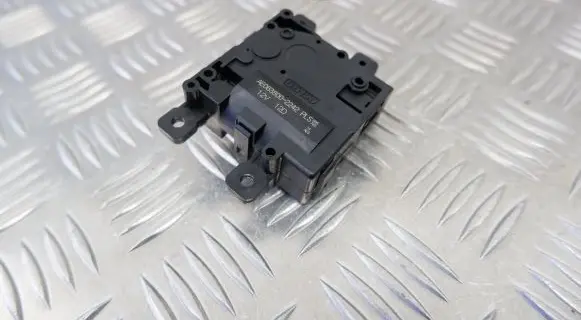 A/C air flow flap actuator/motor