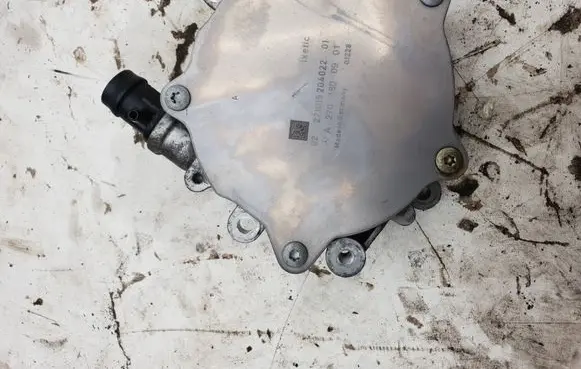 Mercedes-Benz A W176 Vacuum pump A2701800901 221015204022