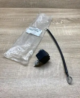 Hyundai i30 Brake pedal sensor switch 938104DRWAQQH